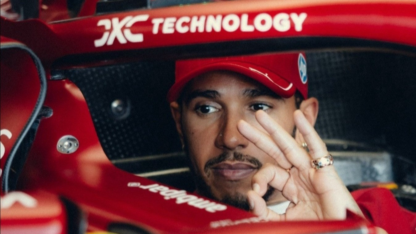 Lewis Hamilton Hadapi Tantangan Baru di Ferrari: Insinyur Balap Berganti
            - galeri foto