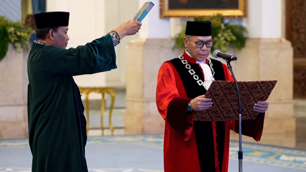 Baru Dilantik Prabowo sebagai Hakim MK, Adies Kadir Tegaskan Siap Mundur, kenapa?
            - galeri foto
