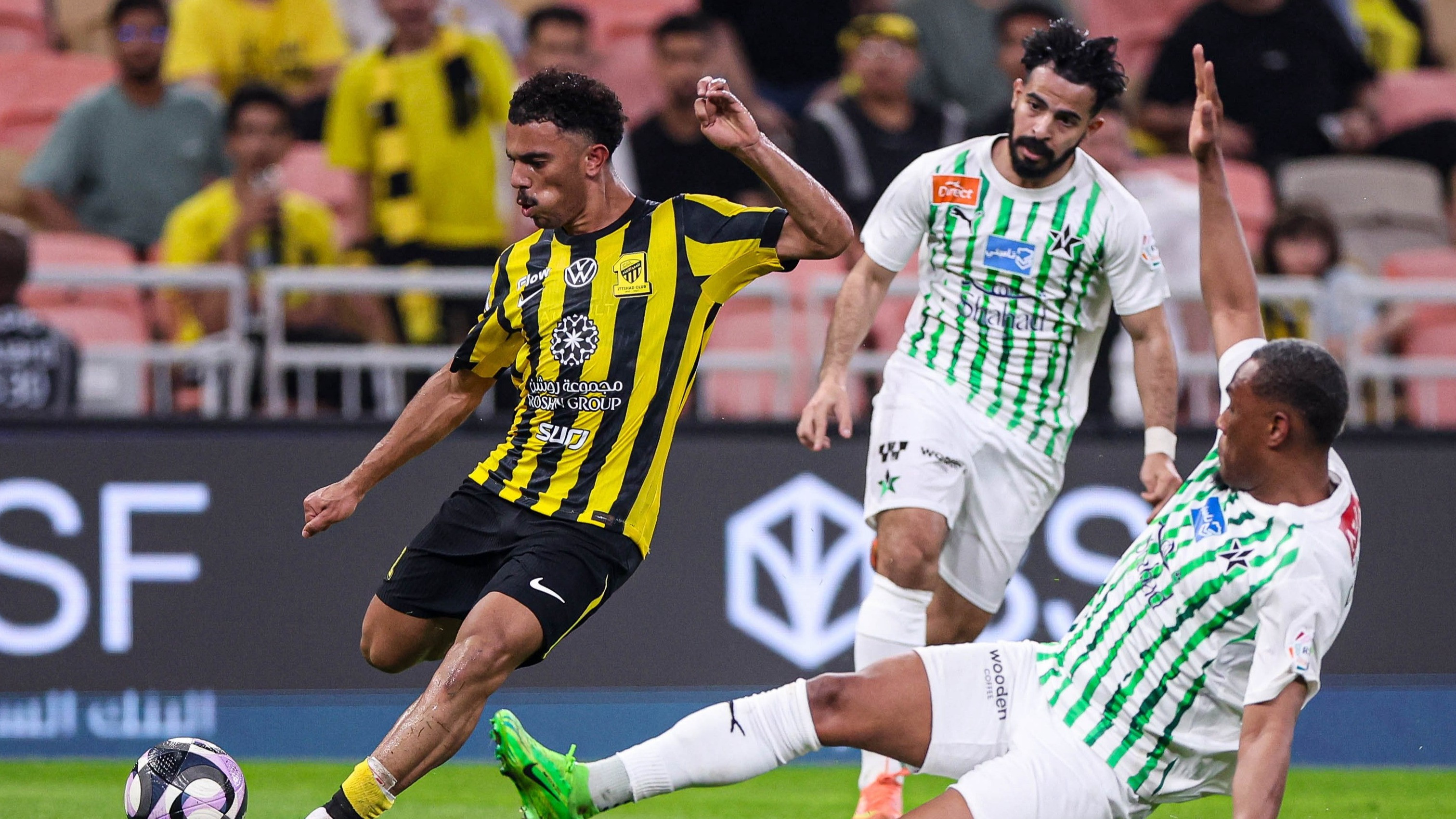 Update Klasemen Liga Pro Saudi: Al Nassr Mengintai Puncak Jelang Duel Lawan Al Ittihad
            - galeri foto