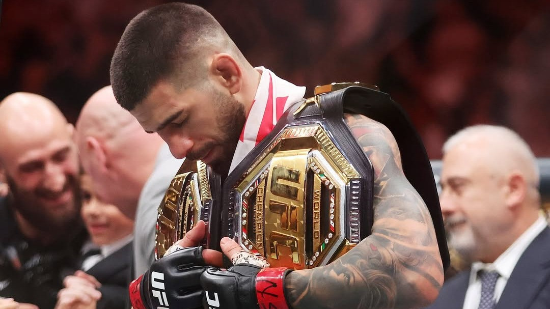 Jelang Hadapi Justin Gaethje, Ilia Topuria Sesumbar soal Arman Tsarukyan: Pertarungan Mudah bagi Saya
            - galeri foto