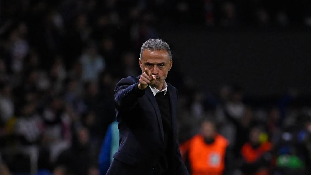 Ditolak Lagi! Manchester United Gagal Gaet Luis Enrique, Angin Segar Bagi Michael Carrick?
            - galeri foto