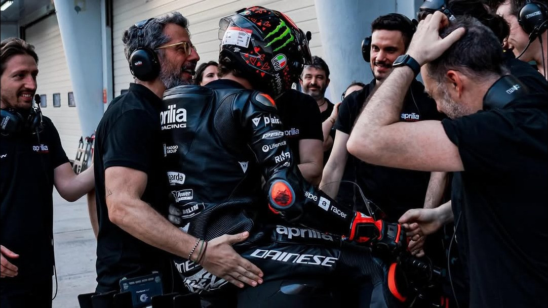 Dua Pembalap Italia Masuk Daftar, Aprilia Gerak Cepat Cari Tandem Marco Bezzecchi untuk MotoGP 2027
            - galeri foto