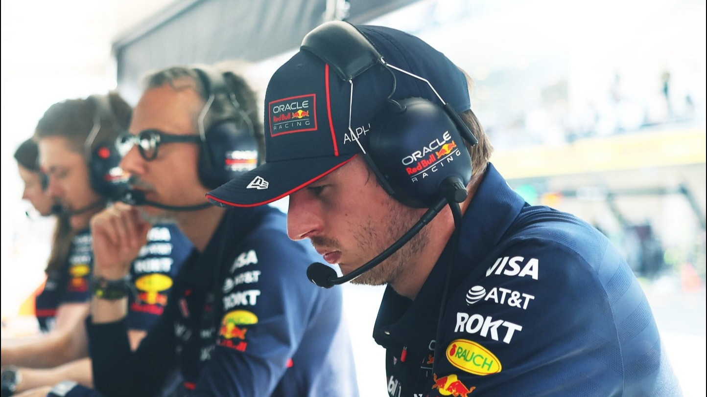 Pernyataan Jujur Max Verstappen usai Jajal Mobil Baru Red Bull untuk F1 2026 Pertama Kalinya, Manurutnya....
            - galeri foto