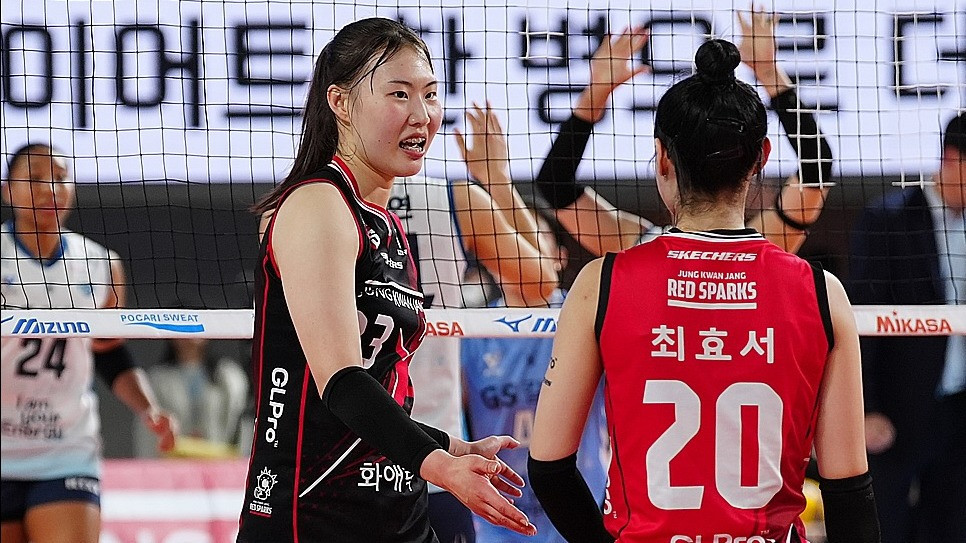 Dibalik Rentetan Hasil Buruk Red Sparks di V League Musim Ini, Media Korea Malah Soroti Bintang Muda Pengganti Elisa Zanette
            - galeri foto