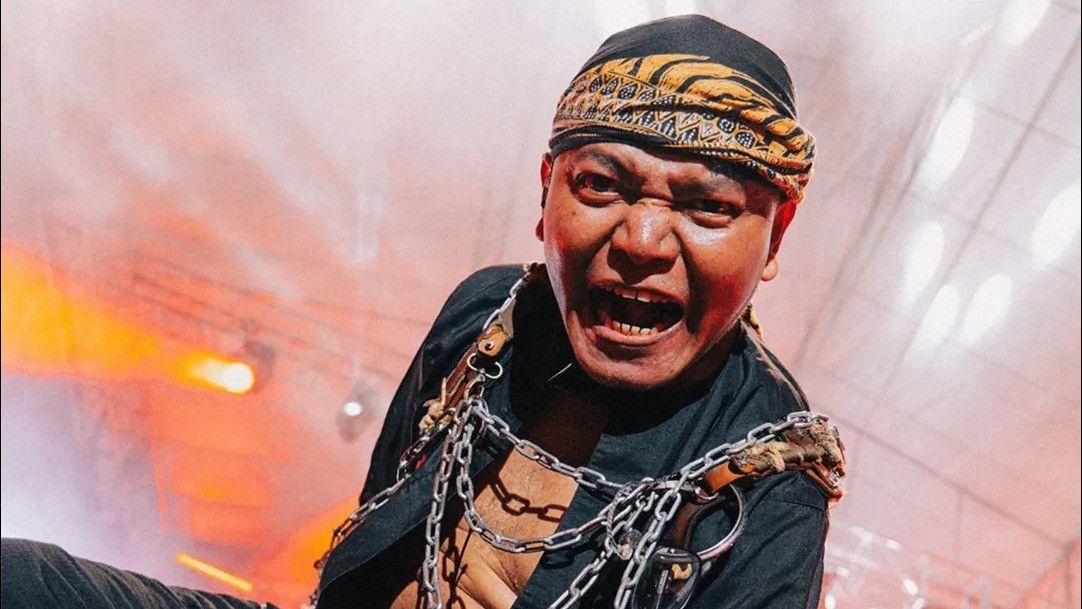 Breaking News: Vokalis Romi & The Jahat Meninggal Dunia Hari ini
            - galeri foto