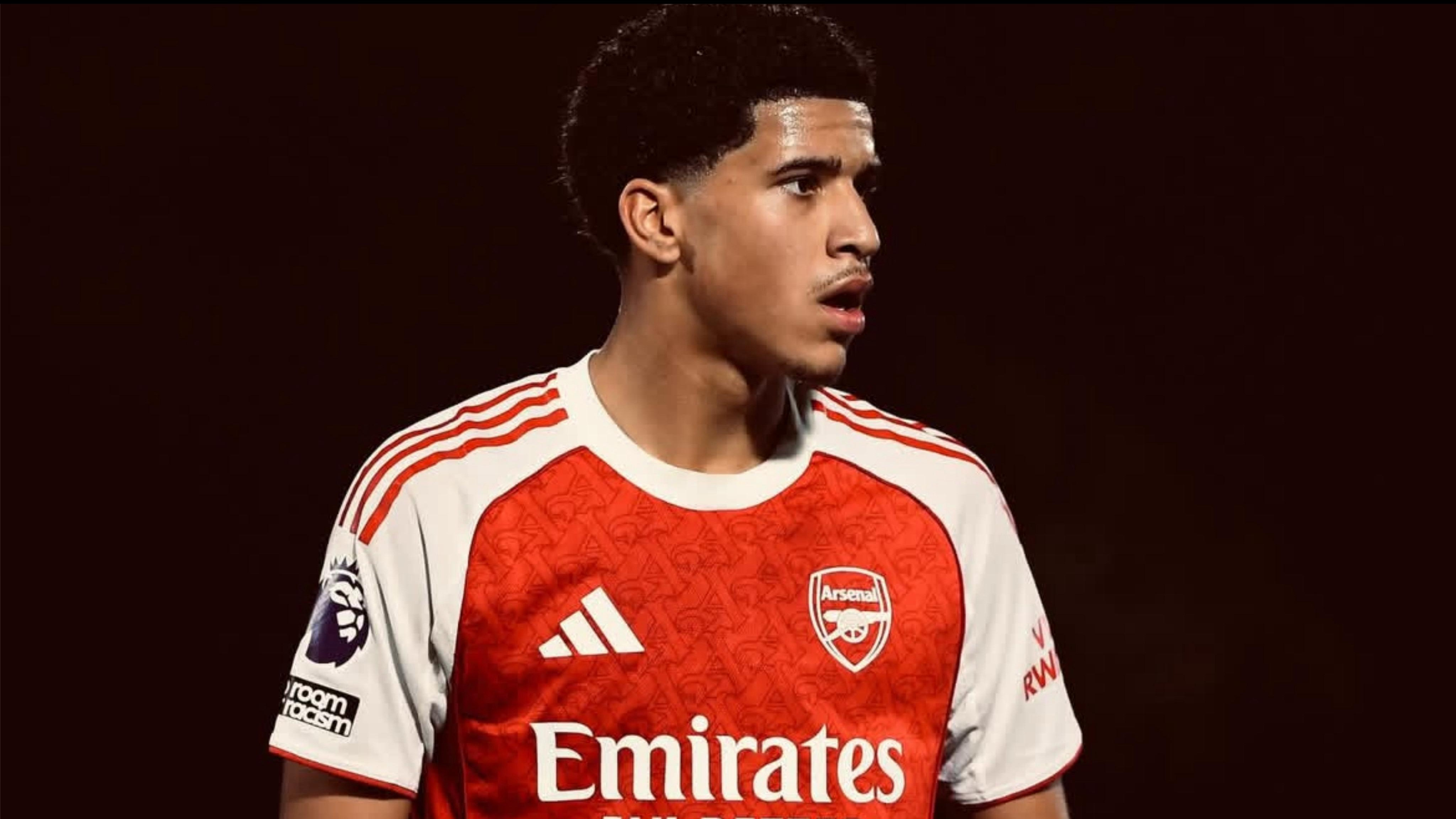 Baru Sebulan Latih Timnas Indonesia, John Herdman Full Senyum Berkat 3 Calon Pemain Naturalisasi yang Mewah: Mirip Ronaldo hingga Skuad Arsenal
            - galeri foto