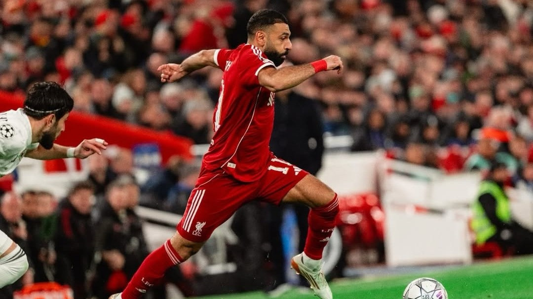 Dari Liverpool ke Al Nassr, Mo Salah akan Gantikan Ronaldo?
            - galeri foto