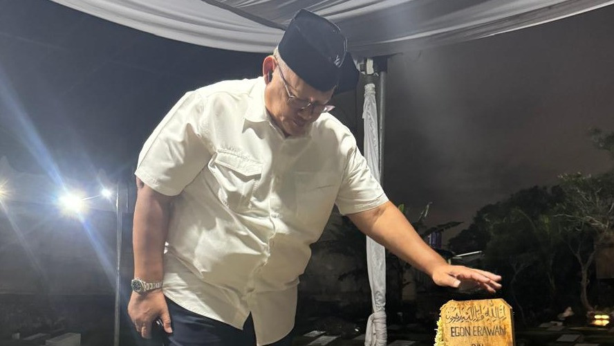 Pilot Pesawat Smart Air Tewas Ditembak di Papua, Sahabat Korban Minta Pemerintah Jaga Keamanan Bandara Perintis
            - galeri foto