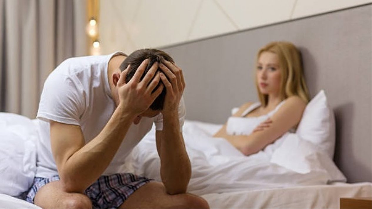 Istri Tolak Ajakan Suami karena Malas Keramas, Begini Hukumnya dalam Islam
            - galeri foto