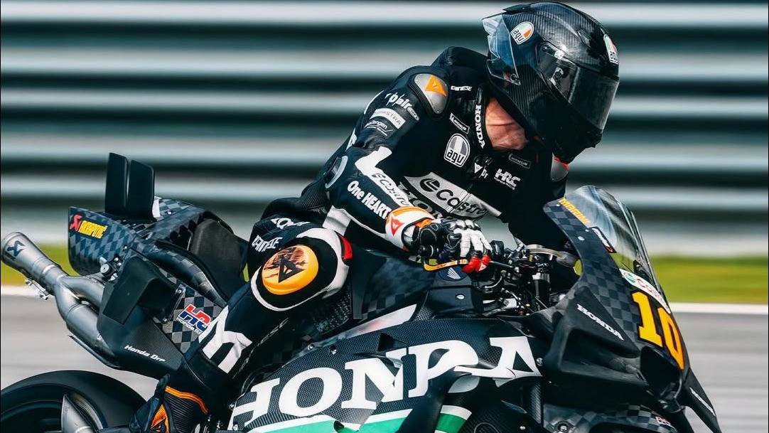 Luca Marini Bicara Jujur soal Perkembangan Motor Honda Jelang Seri Pembuka MotoGP 2026
            - galeri foto