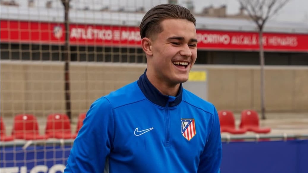 Permata Baru Timnas Indonesia Bersinar di Eropa, Kiper Berdarah Bali Ini Resmi Dipanggil Atletico Madrid
            - galeri foto