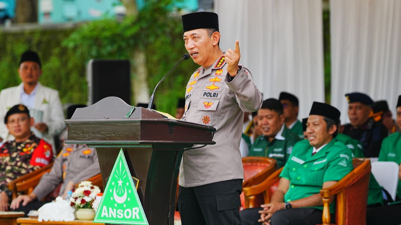 Kapolri Ajak GP Ansor-Banser Perkuat Sinergi Jaga Kamtibmas dan Sukseskan Program Pemerintah
            - galeri foto