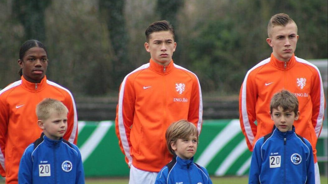 John Herdman Dapat Kabar Bahagia, 3 Mesin Gol Siap Gabung Timnas Indonesia?
            - galeri foto