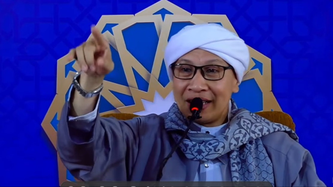 Ternyata ini Hukum Sikat Gigi di Siang Hari saat Puasa Ramadhan, Kata Buya Yahya Hati-hati
            - galeri foto