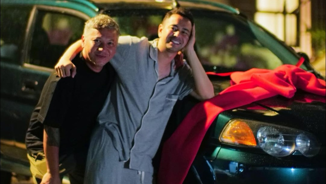 Bertahun-tahun Bersahabat, Raffi Ahmad Tak Habis Pikir Gading Marten Bisa-bisanya Kirim Kado Mobil Kenangan
            - galeri foto