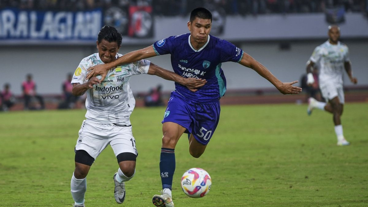 Head to Head Persib vs Persita: Dominasi Maung Bandung Selama 13 Tahun Terhenti di Putaran Pertama Super League
            - galeri foto