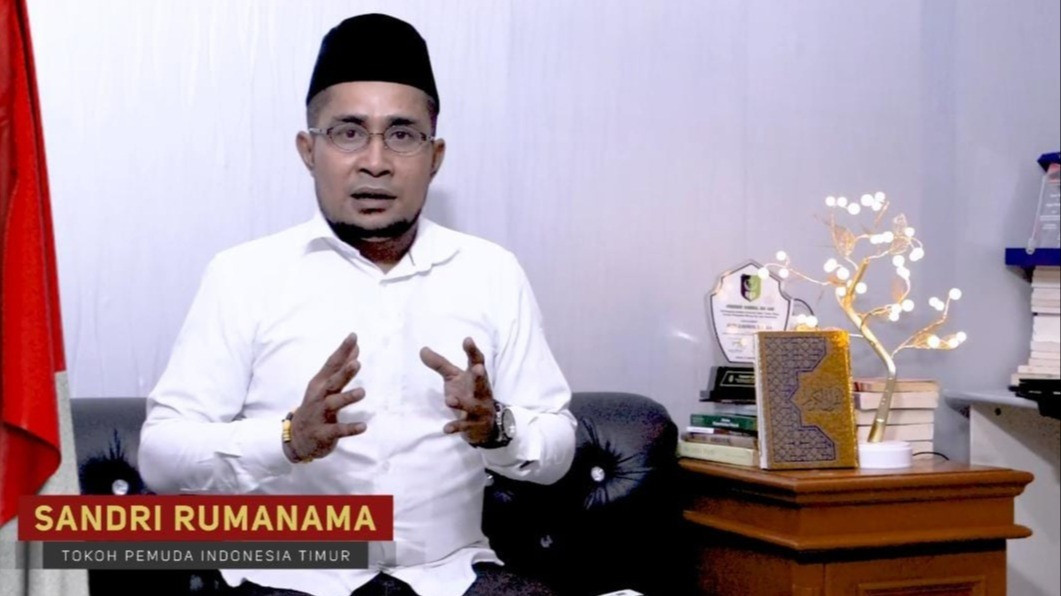 Sorot Tajam Kasus Siswa MTsN di Maluku Tewas Dianiaya Oknum Brimob, Sandri Rumanama: Kami Minta PTDH
            - galeri foto