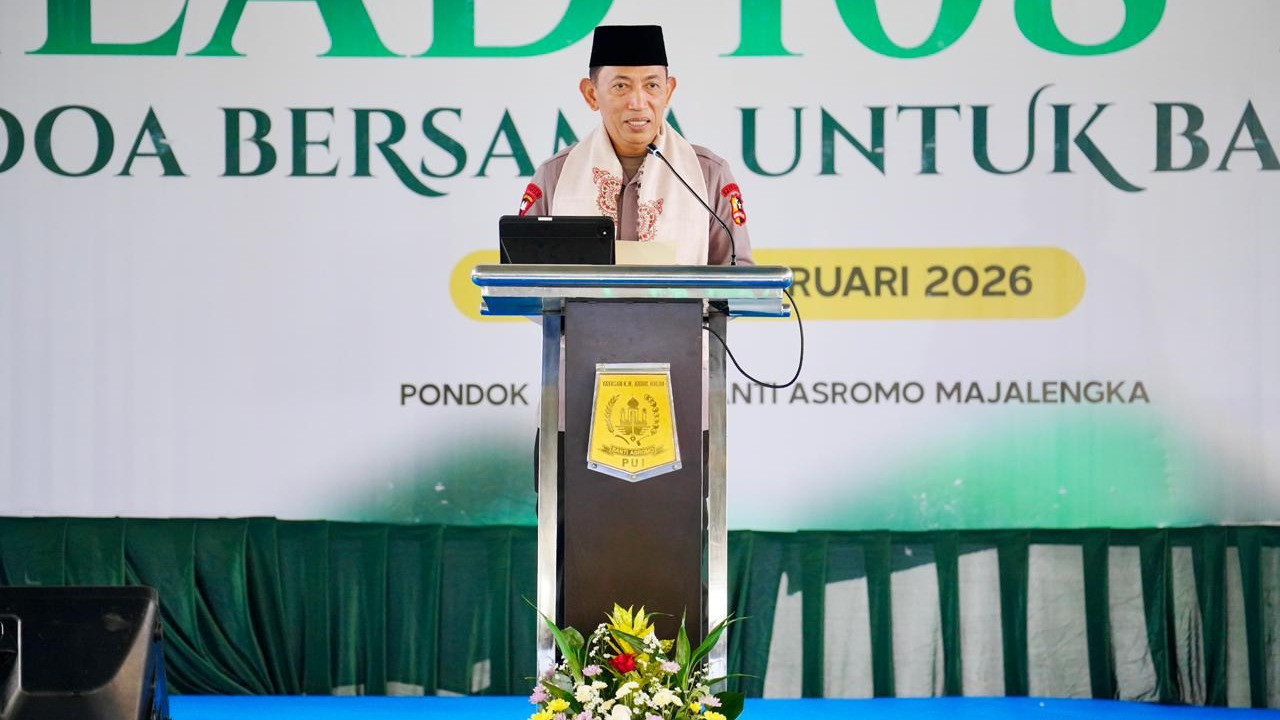 Hadiri Milad PUI, Kapolri Tegaskan Perkuat Sinergi Kawal Program Pemerintah
            - galeri foto