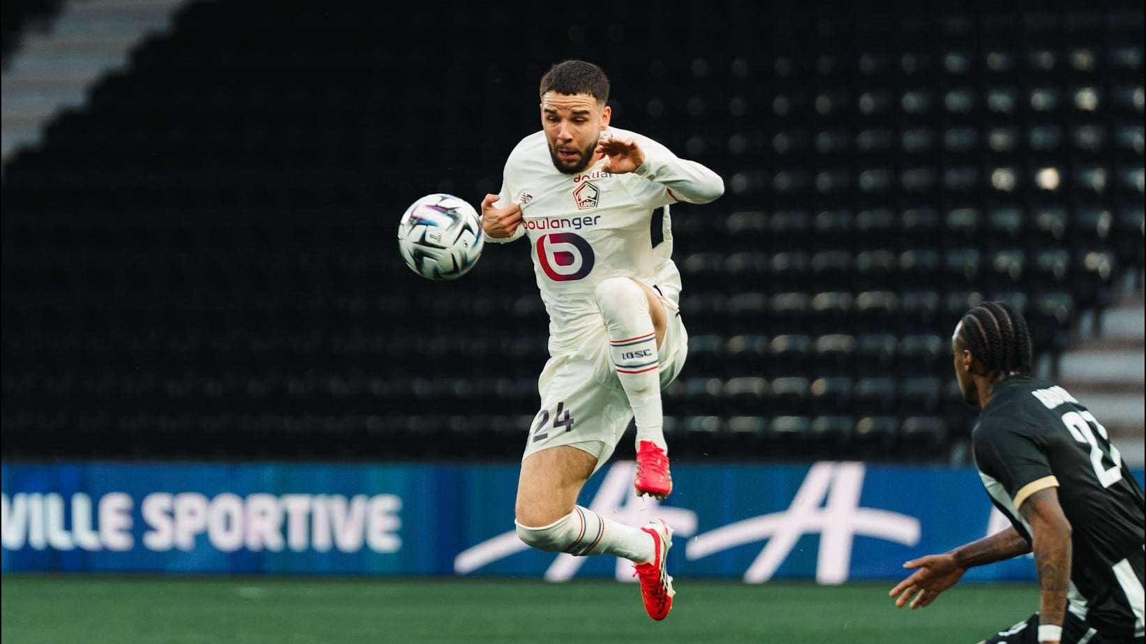 Ungkapan Isi Hati Bek Timnas Indonesia Calvin Verdonk setelah Tampil Starter di Lille
            - galeri foto