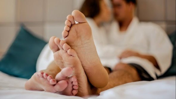 Bagaimana Hukum Suami dan Istri Puasa Ramadhan tapi belum Mandi Junub? Begini Jawaban Ustaz Khalid Basalamah
            - galeri foto