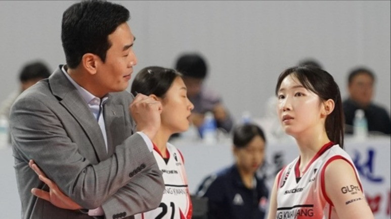 Setter Baru Red Sparks Ungkap Rahasia Mereka Akhiri Rentetan 11 Kekalahan Beruntun di Liga Voli Korea 2025/2026 
            - galeri foto