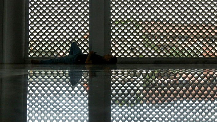 Berita Foto: Masjid Al Fajri Pejaten Barat Tampil Ikonik dengan Nuansa Arsitektur Turki
            - galeri foto