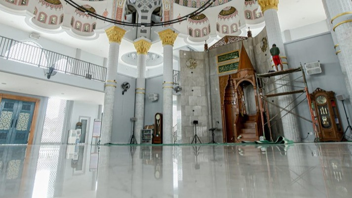 Berita Foto: Masjid Al Fajri Pejaten Barat Tampil Ikonik dengan Nuansa Arsitektur Turki
            - galeri foto