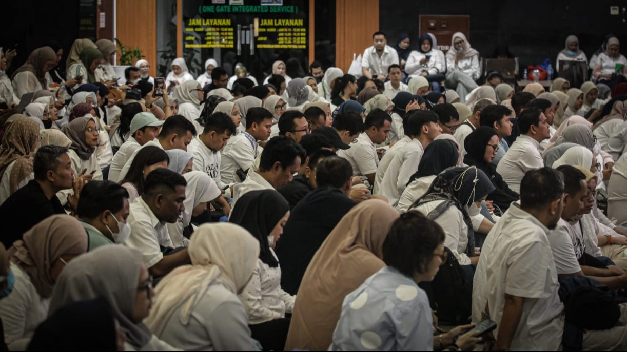 Berita Foto: Tiga Eks Pejabat Pertamina Divonis 9–10 Tahun Penjara dalam Kasus Korupsi Tata Kelola Minyak Mentah
            - galeri foto