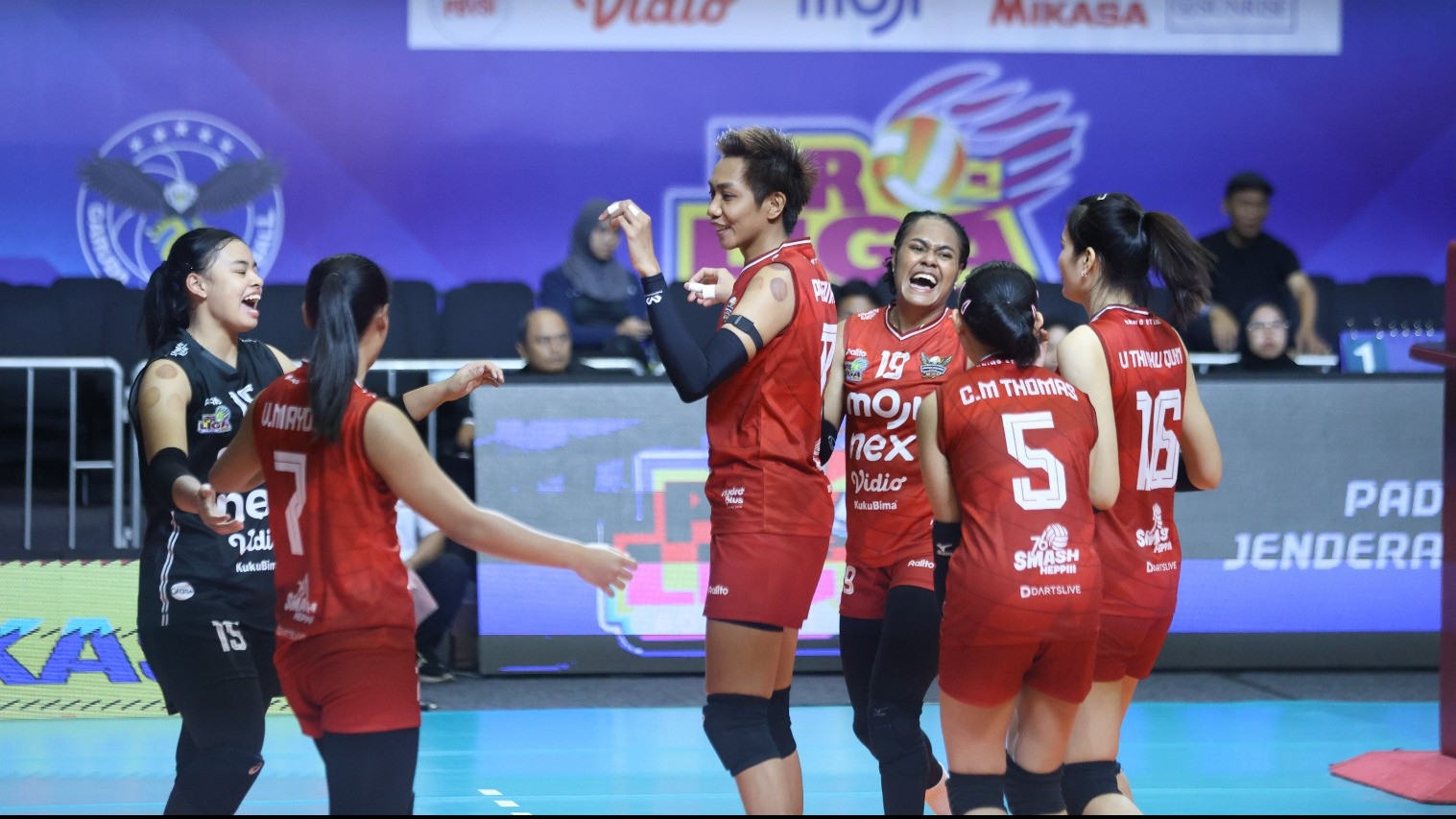 Medan Falcons Lagi-lagi Akhiri Proliga Tanpa Kemenangan, Marcos Sugiyama Tetap Bangga dengan Performa Anak Asuhnya
            - galeri foto