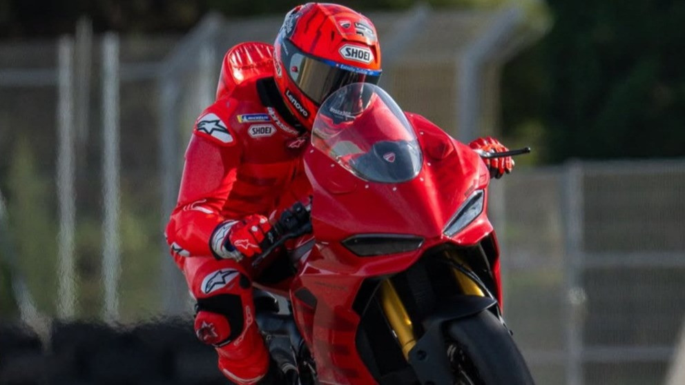 Merasa Persiapannya Menghadapi MotoGP 2026 Kian Berat, Marc Marquez Tanpa Ragu Beberkan Penyebabnya
            - galeri foto