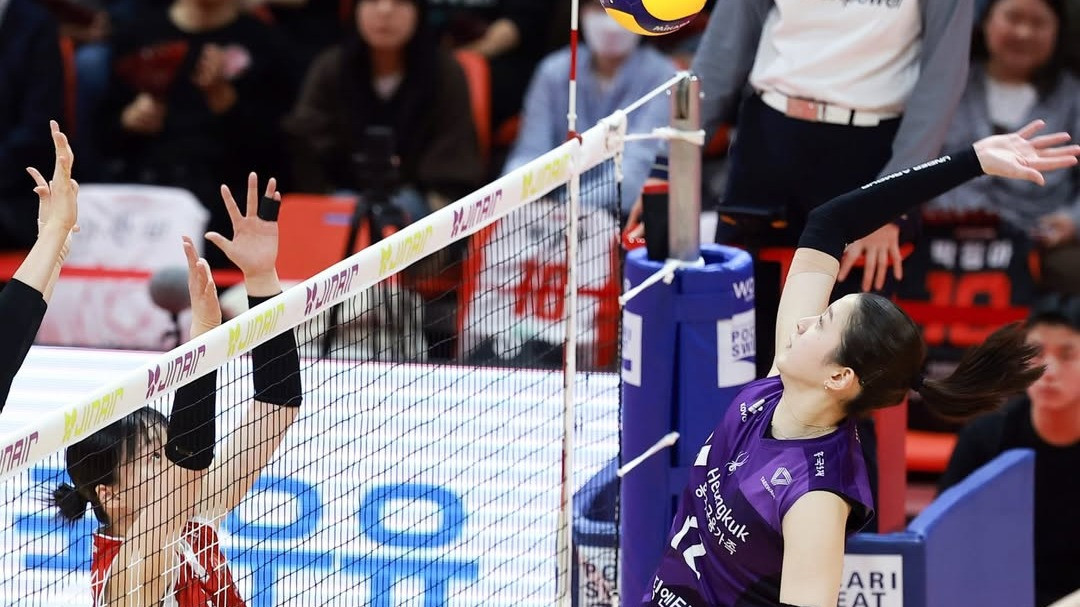 Masih Ingat Lee Da-hyeon? Ratu Joget Ting Tang yang Pernah Jadi Rival Sengit Megawati Hangestri
            - galeri foto