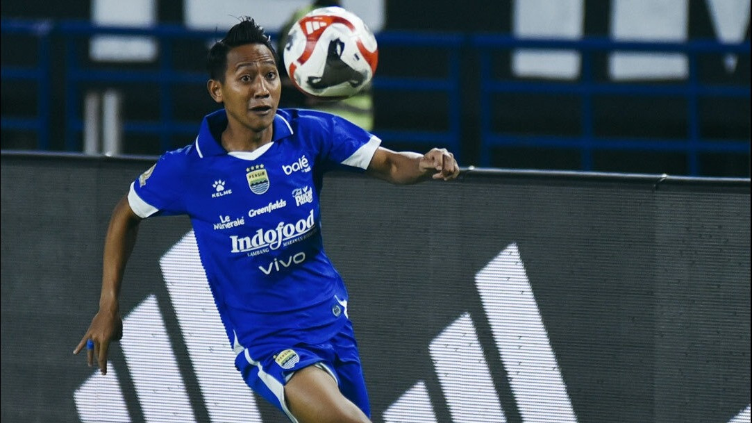 Komentar Bojan Hodak soal 3 Pemain Persib Dipanggil ke Timnas Indonesia
            - galeri foto