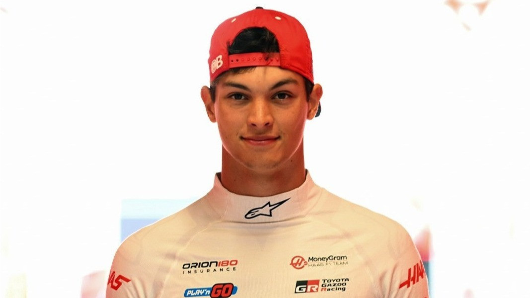 Jalani Musim Keduanya dengan Haas F1 2026, Oliver Bearman Ternyata Masih Berharap Bisa Balik ke Ferrari
            - galeri foto