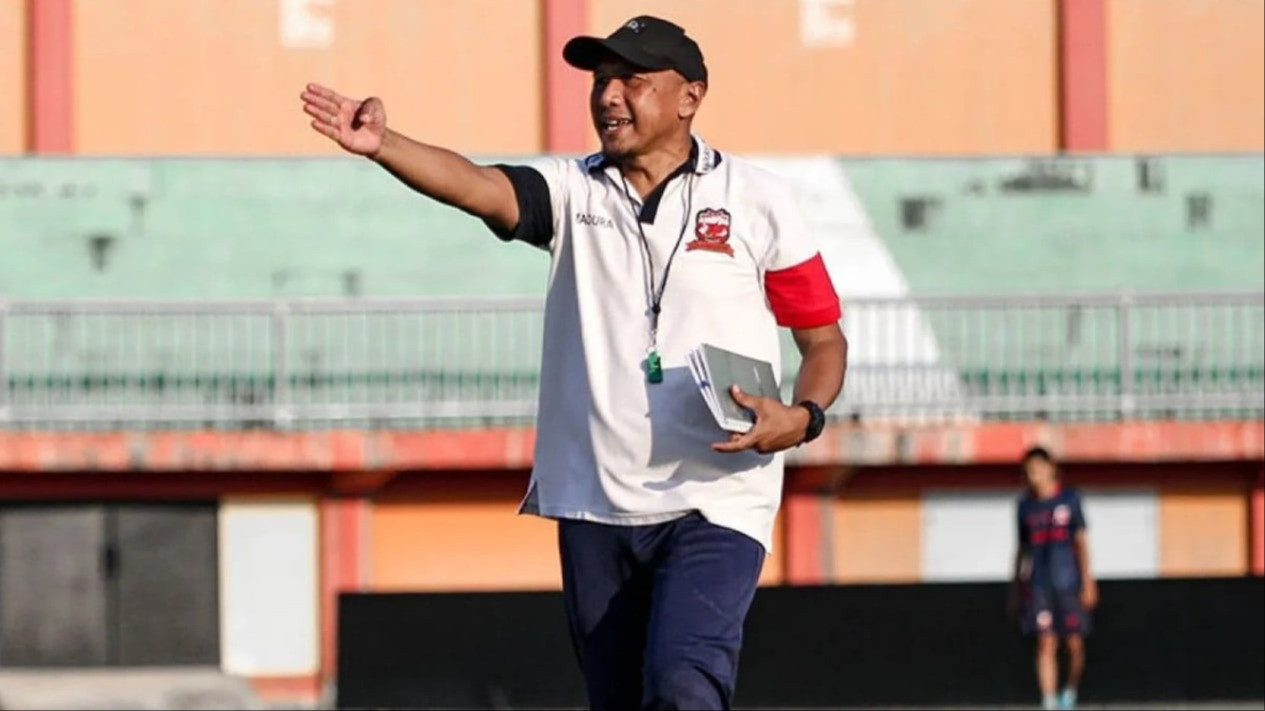 Dulu jadi Pelatih Andalan Timnas Indonesia, sekarang Fokus Melatih Pemain di Klub Besar ini
            - galeri foto