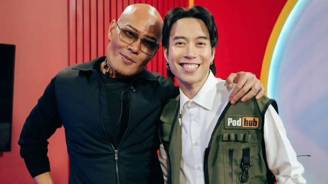 Deddy Corbuzier Murka ke Peramal yang Ramalkan Takdir Vidi Aldiano: Saya Kejar Sampai Liang Kubur!
            - galeri foto