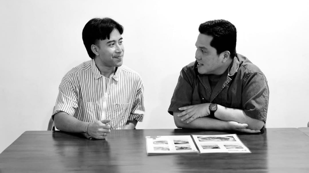 Retaknya Hati Menpora Erick Thohir Dengar Vidi Aldiano Meninggal Dunia, Kenang Seluruh Karya sang Penyanyi
            - galeri foto