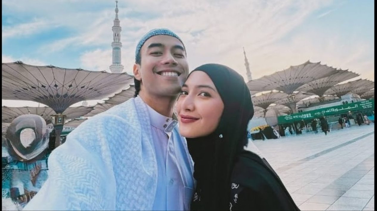 Sebelum Meninggal Dunia, Penyanyi Vidi Aldiano sampaikan Pesan Bersyukur dan Ikhtiar Melawan Sakit Kankernya
            - galeri foto