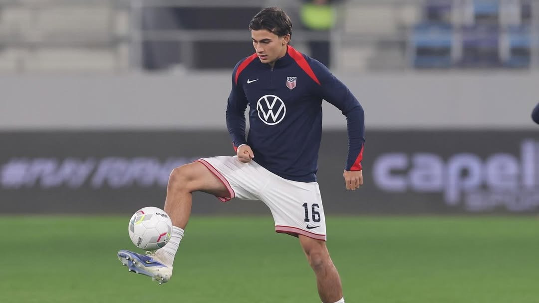 Mengenal Ethan Kohler, Eks Werder Bremen Keturunan Bali-Jerman yang Pilih Main untuk Amerika Serikat Ketimbang Timnas Indonesia
            - galeri foto