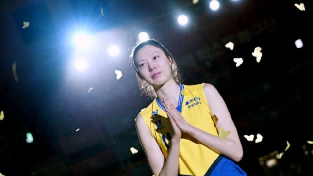 Ratu Voli Korea Ungkap Perasaan usai Yang Hyo-jin Pensiun, Era Generasi Emas Voli Korea Berakhir
            - galeri foto