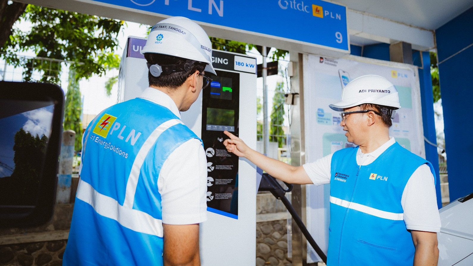 PT PLN (Persero) memastikan kesiapan infrastruktur kendaraan listrik untuk mendukung kelancaran arus mudik dan balik Idulfitri 1447 H.