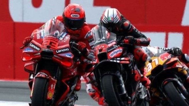 Marc Marquez Berduel Dengan Marco Bezzecchi