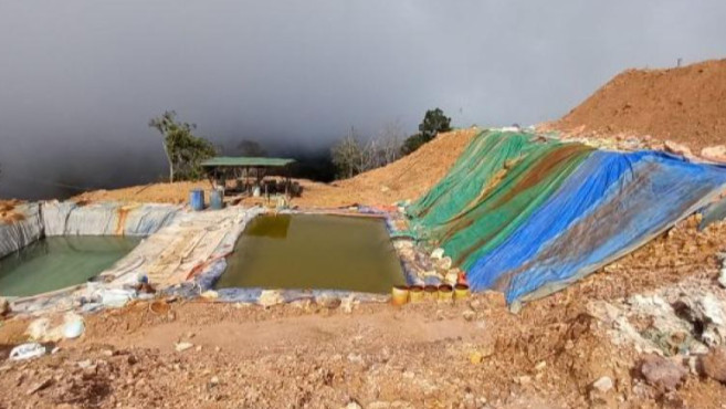 Berita Foto: Aktivis Desak Prabowo dan Bahlil Turun Tangan, Tambang Emas Ilegal di Bolmong Selatan Sulut Makin Parah
            - galeri foto