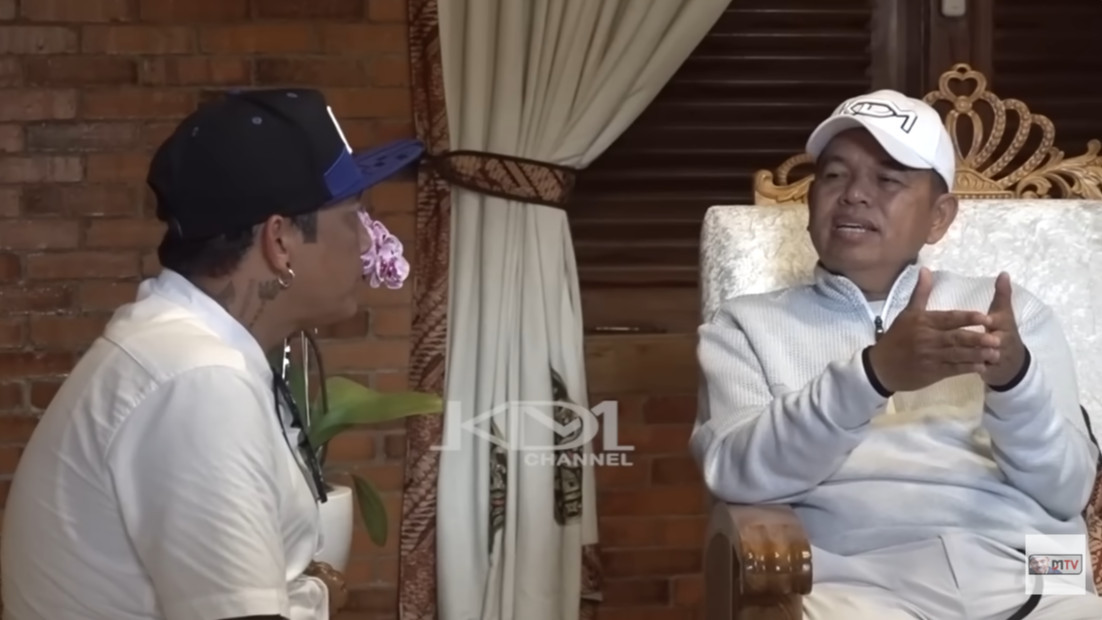 Kades Hoho Alkaf dan Gubernur Jawa Barat, Dedi Mulyadi