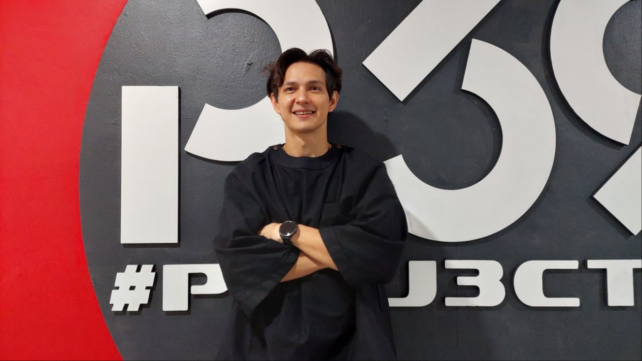 Dulu tidak yakin Bisa Umroh, Artis Mualaf ini Coba Amalan Sunnah Langsung Dikabulkan Allah SWT