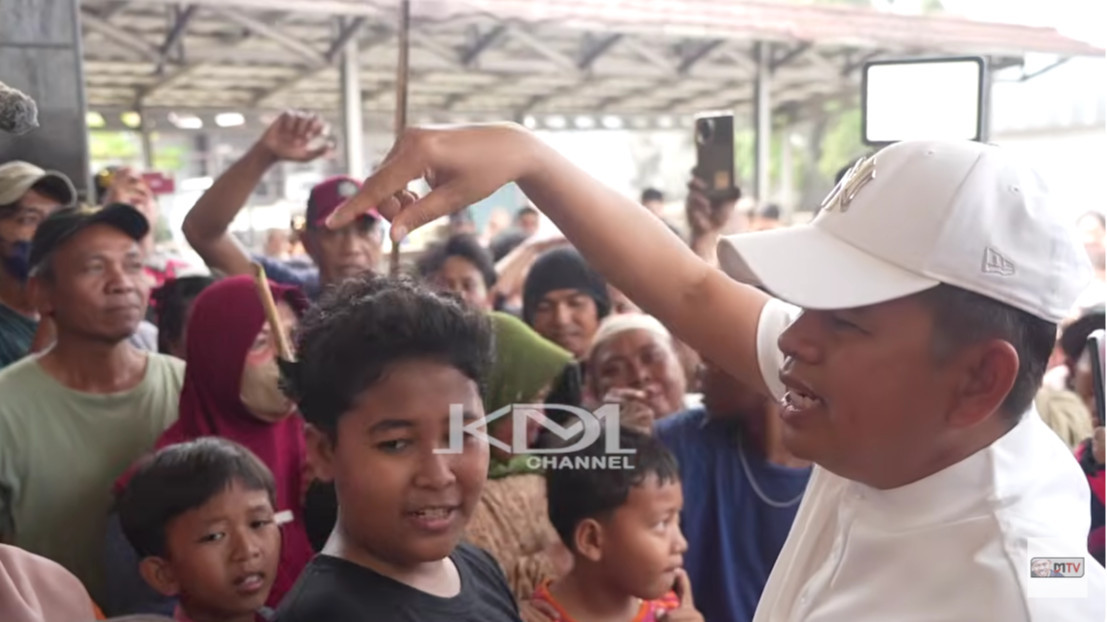 Dedi Mulyadi dan Warga Jawa Barat