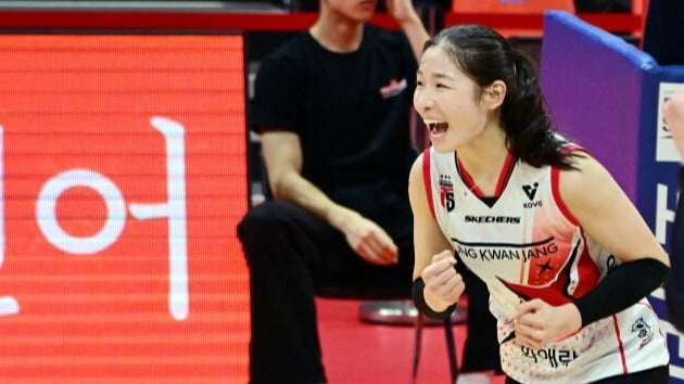 Pemain kuota Asia Red Sparks, Enkhsoyol Jamiyanpurev.