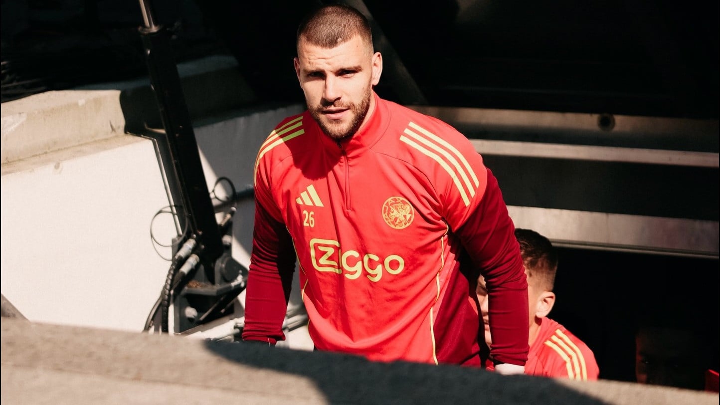 Pemain Ajax, Maarten Paes