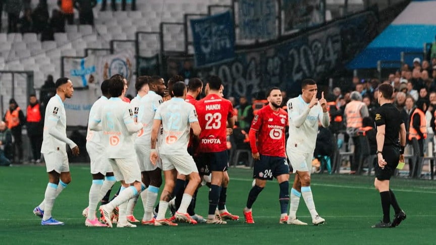 Momen perselisihan Calvin Verdonk dan Mason Greenwood