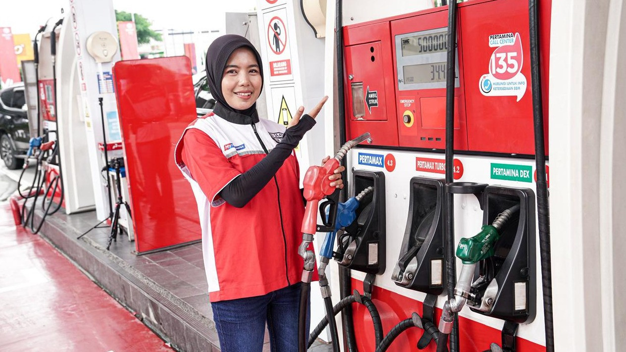 Ilustrasi pengisian BBM di SPBU Pertamina.