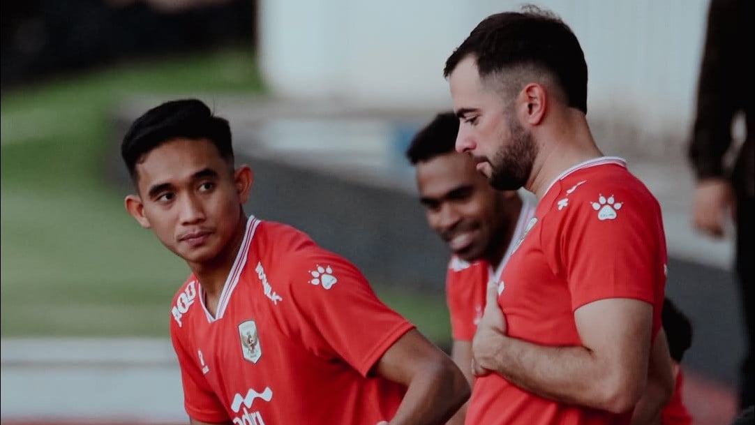 Pemain Persija Jakarta, Rizky Ridho dan Jordi Amat menjalani latihan di Timnas Indonesia